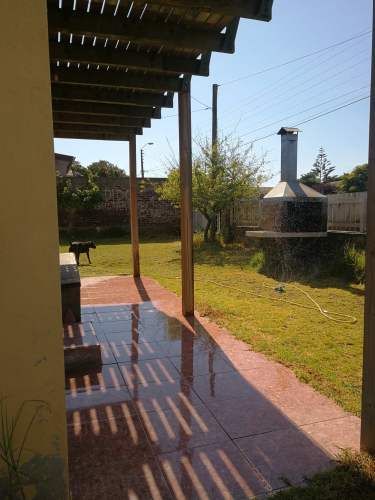 Casa muy cerca playa principal algarrobo