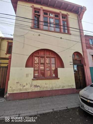 Casa 2 pisos en venta de 424 m2 construidos (115875)