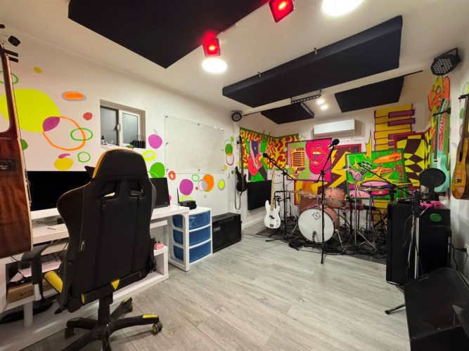 LOCAL COMERCIAL Gamma Estudio