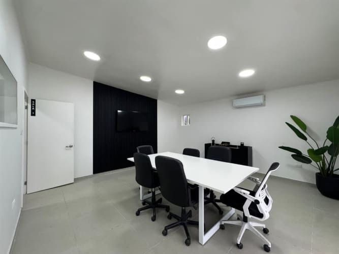 LOCAL COMERCIAL Gamma Estudio