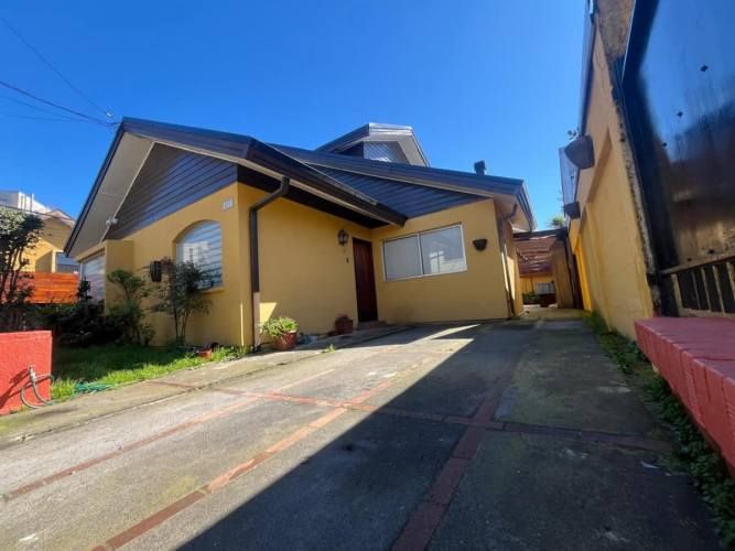 CASA LOMAS DE SAN ANDRES