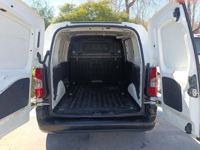 PEUGEOT PARTNER 2022