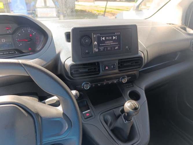 PEUGEOT PARTNER 2022