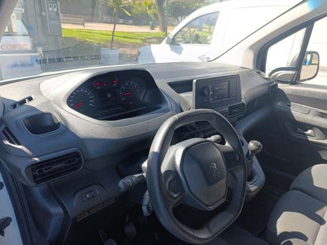 PEUGEOT PARTNER 2022