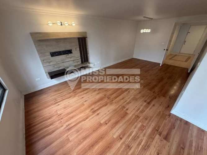 SE VENDE DEPARTAMENTO EN EDIFICIO ARRECIFE 4