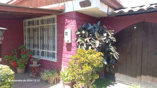 Casa METRO SAN JOAQUÍN