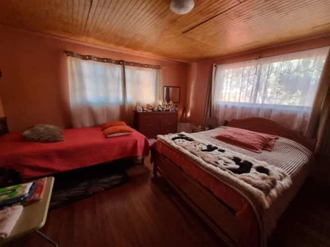 Casa sólida de 1 piso, 3 dormitorios y 2 baños, Cerrillos