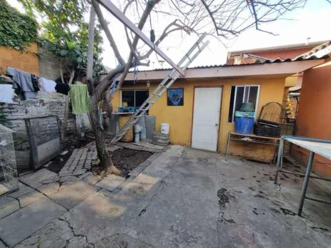 Casa sólida de 1 piso, 3 dormitorios y 2 baños, Cerrillos