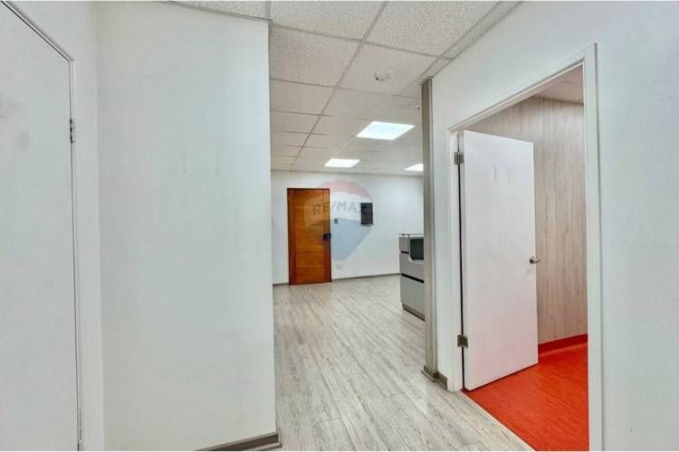 Oficina la concepción - metro pedro de valdivia