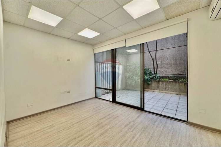 Oficina la concepción - metro pedro de valdivia