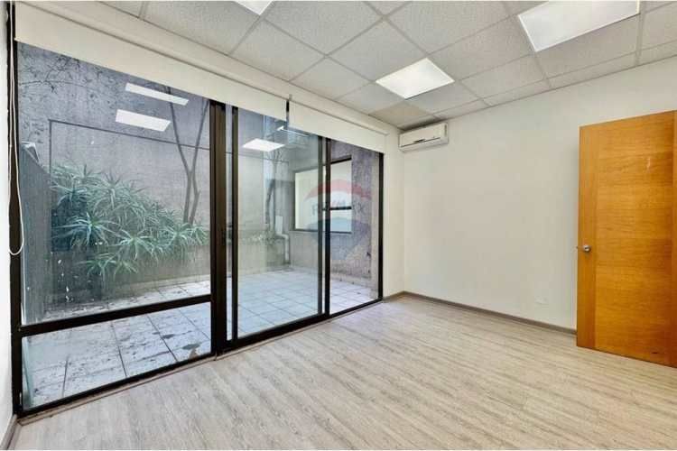 Oficina la concepción - metro pedro de valdivia