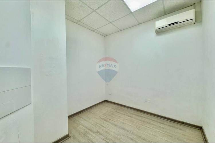 Oficina la concepción - metro pedro de valdivia