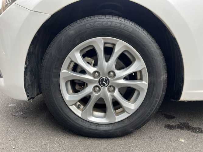 Mazda 2 Sport 1.5 MT V (2018)