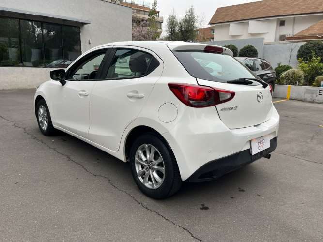 Mazda 2 Sport 1.5 MT V (2018)