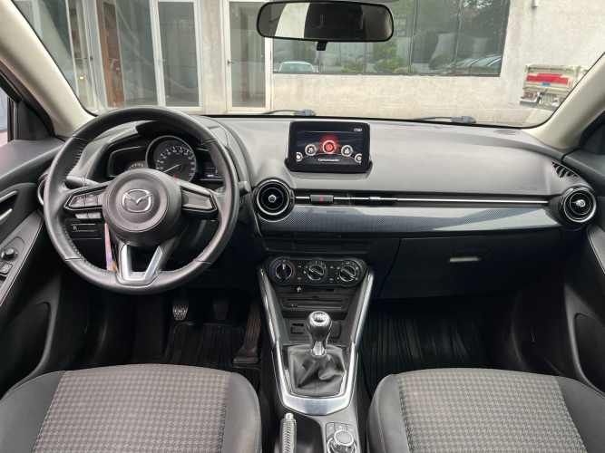 Mazda 2 Sport 1.5 MT V (2018)