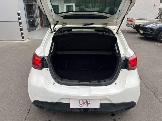 Mazda 2 Sport 1.5 MT V (2018)