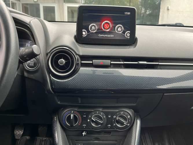 Mazda 2 Sport 1.5 MT V (2018)