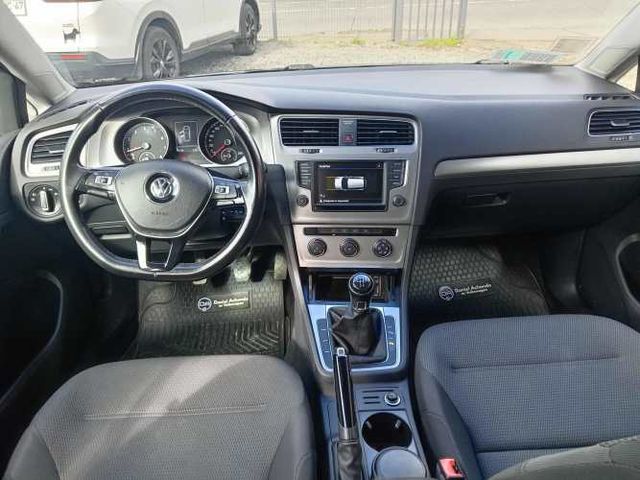 VOLKSWAGEN GOLF 1.6
