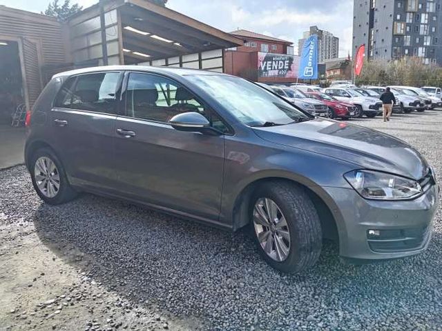 VOLKSWAGEN GOLF 1.6