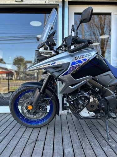 SUZUKI V STROM 1050 XT