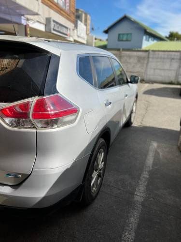 Vendo Nisan X-Trail 2017