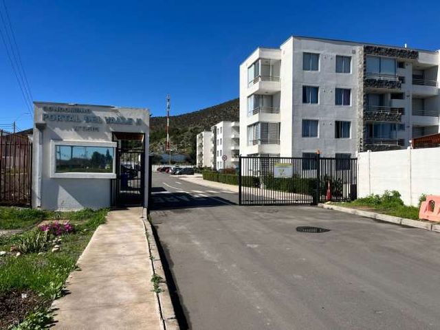 DEPARTAMENTO EN LA SERENA,  INCLUYE 3 ESTACIONAMIENTOS