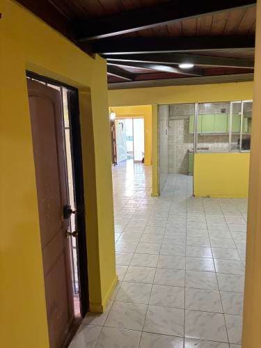 VENTA CASA 4HAB 2BA TALCA SECTOR CENTRO