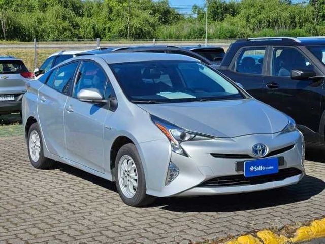 TOYOTA PRIUS 2018