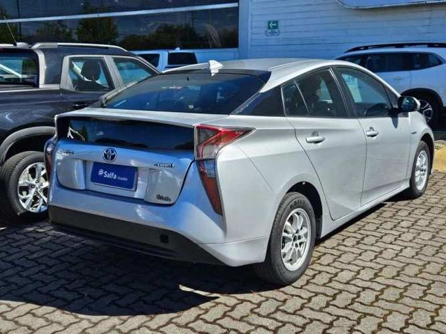 TOYOTA PRIUS 2018