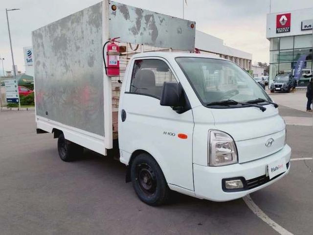 HYUNDAI H-1 2021