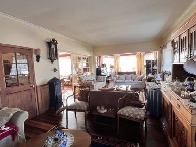 Gran casa y terreno en centrico barrio de Osorno