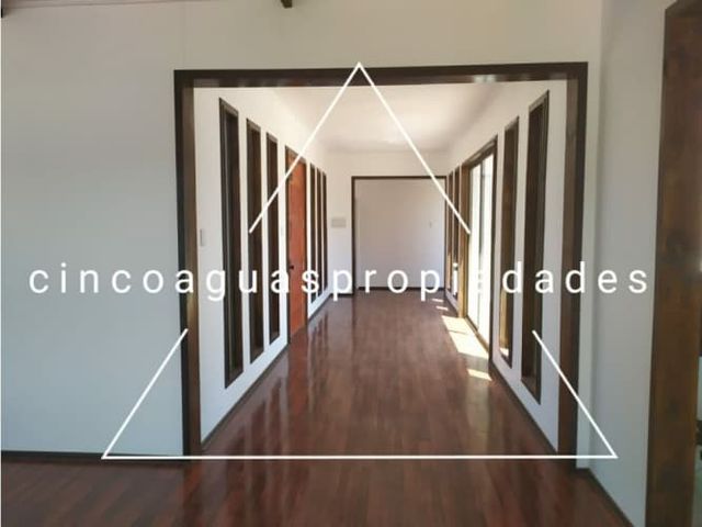 Casa en parcela cercana a los accesos en Foresta de Zapallar