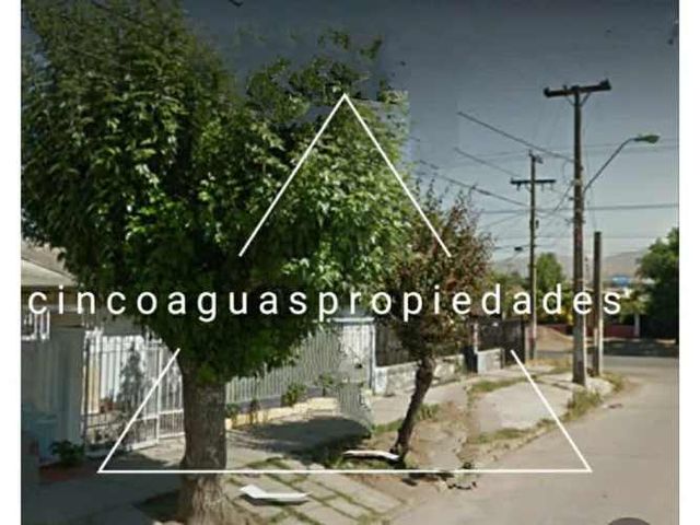 Casa con excelente ubicación en Recoleta