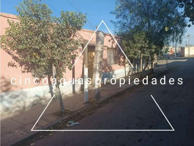 Gran terreno en Estación Central con casa para remodelar