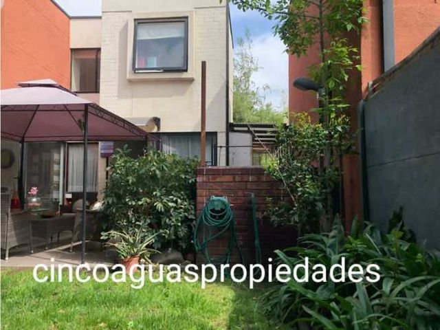 Casa en Huechuraba, sector Pedro Fontova