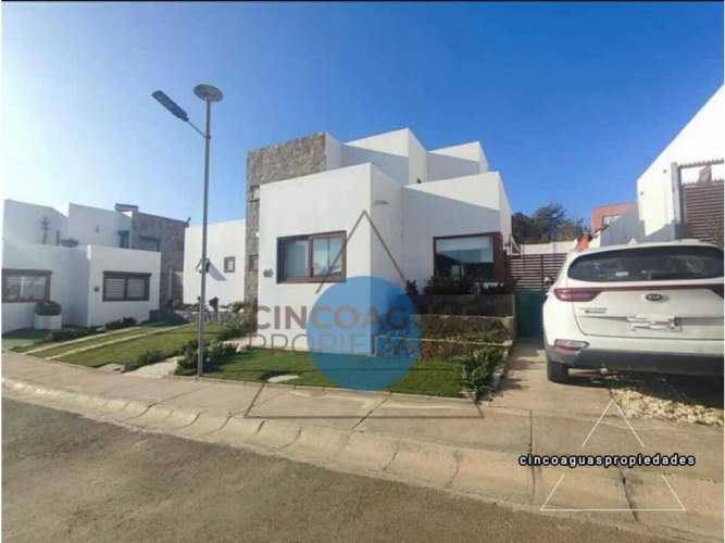 Casa en la ligua sector El Arrayán, alta plusvalía