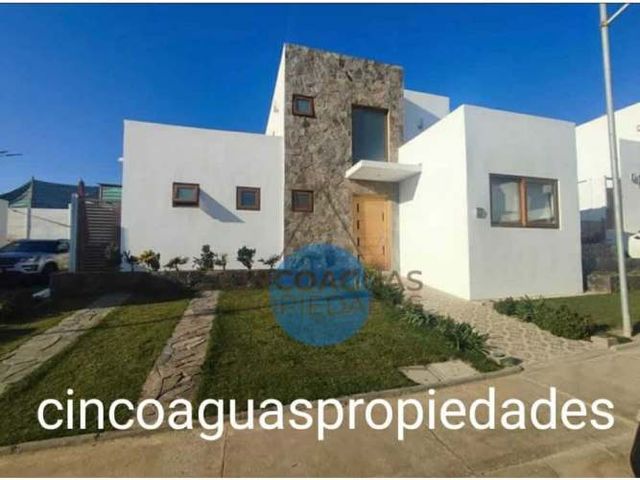 Casa en la ligua sector El Arrayán, alta plusvalía