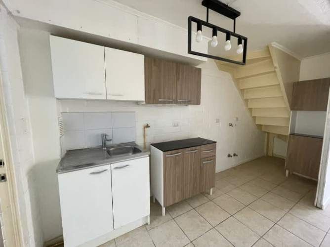 FOCOLARE PROPIEDADES VENDE CASA EN CURAUMA