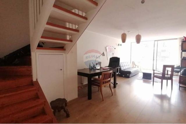 Duplex a pasos de plaza ñuñoa