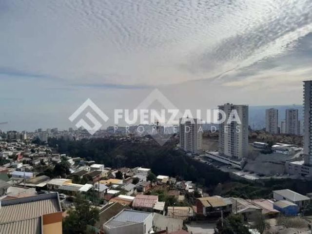 DEPARTAMENTO AV GREGORIO MARANON VIÑA DEL MAR