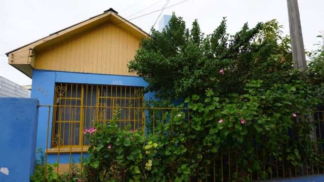 Casa AVENIDA ALESSANDRI FRENTE A LA ESCUELA CARDENAL CARO