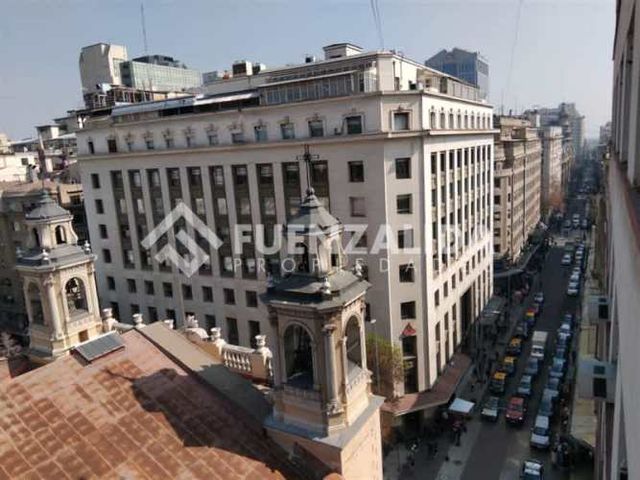 OFICINA Metro Universidad de Chile (L1-L3)