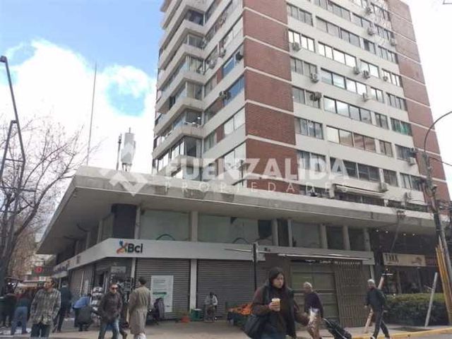 OFICINA Providencia/ Drugstore