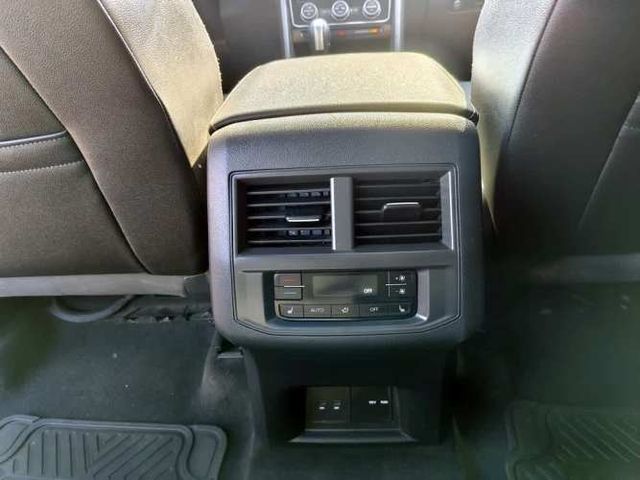 VOLKSWAGEN ATLAS 2024