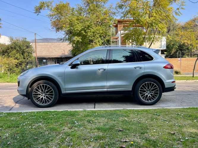 Porsche Cayenne S