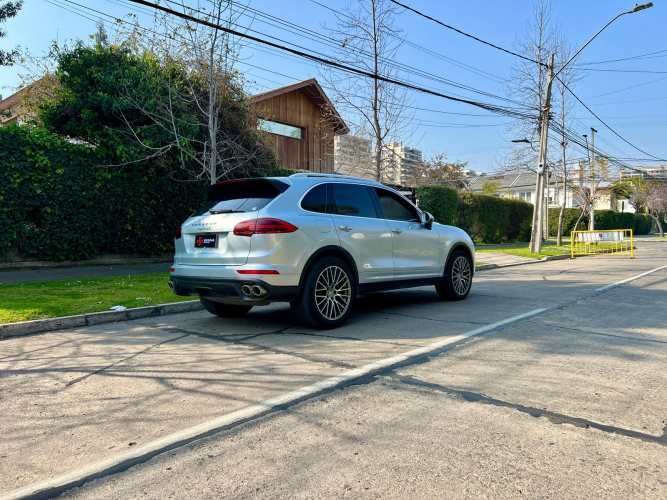 Porsche Cayenne S