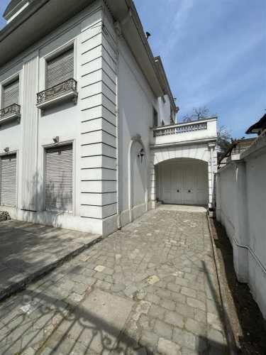 CASA Pedro de Valdivia / Pocuro / Metro Ines de Suarez