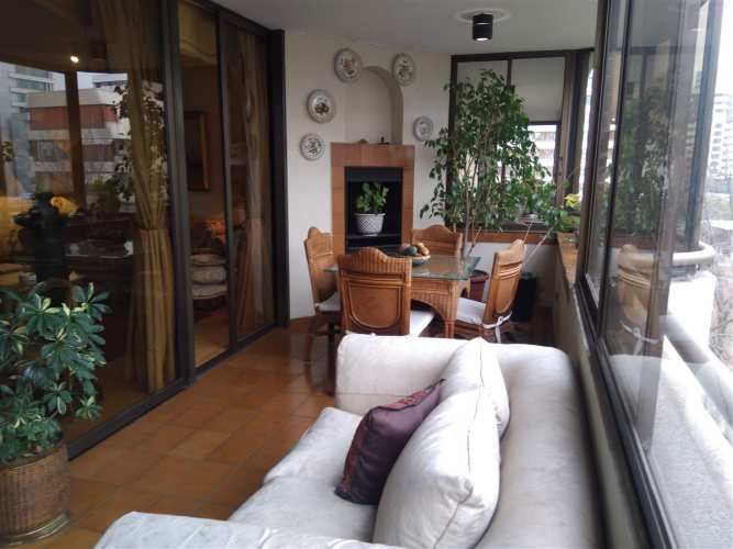 DEPARTAMENTO Plaza Perú / Carmencita