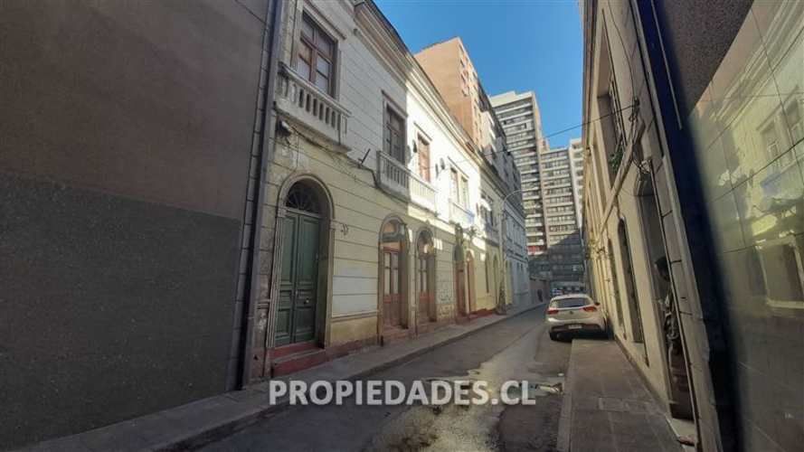 CASA San Martin / Vicuña Subercaseaux