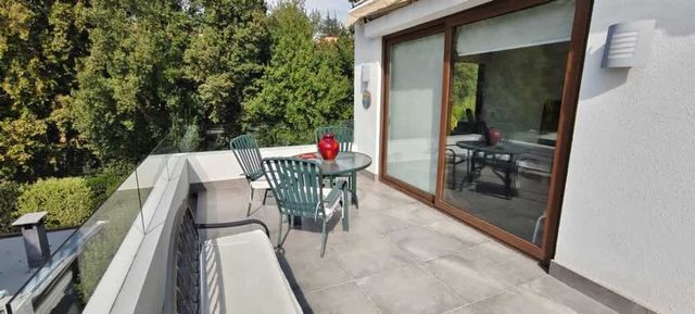 OTROS Fray Montalva, Universidad Andrés Bello